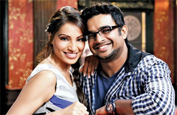 Madhavan in awe of Bipasha Basu